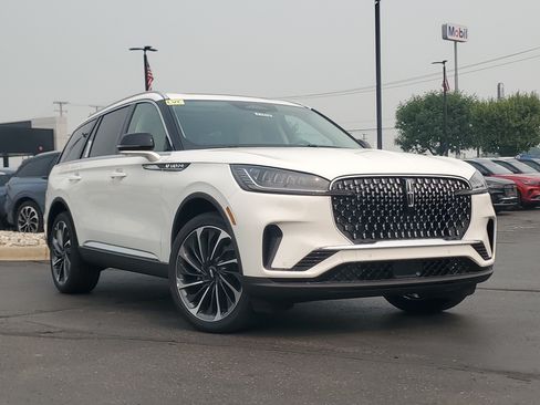 New 2026 Lincoln Aviator Reserve AWD/4WD image 1