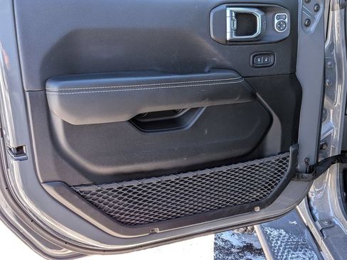 Used 2021 Jeep Wrangler Unlimited Sahara w/ Uconnect 4C Nav & Sound Group AWD/4WD image 11