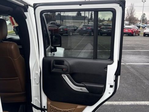 Used 2012 Jeep Wrangler Unlimited Sahara w/ Dual Top Group image 15