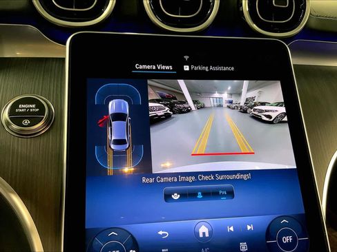 Used 2025 Mercedes-Benz C 300 Sedan image 25