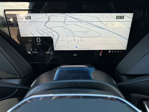 New 2026 GMC Yukon Denali w/ Advanced Technology Package image 11