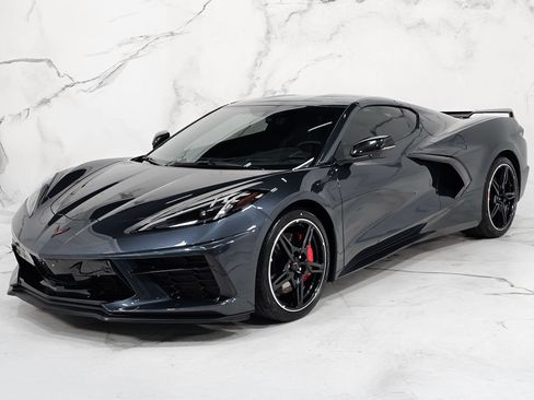 Used 2020 Chevrolet Corvette Stingray Preferred Cpe w/ 2LT Preferred Equipment Group image 9