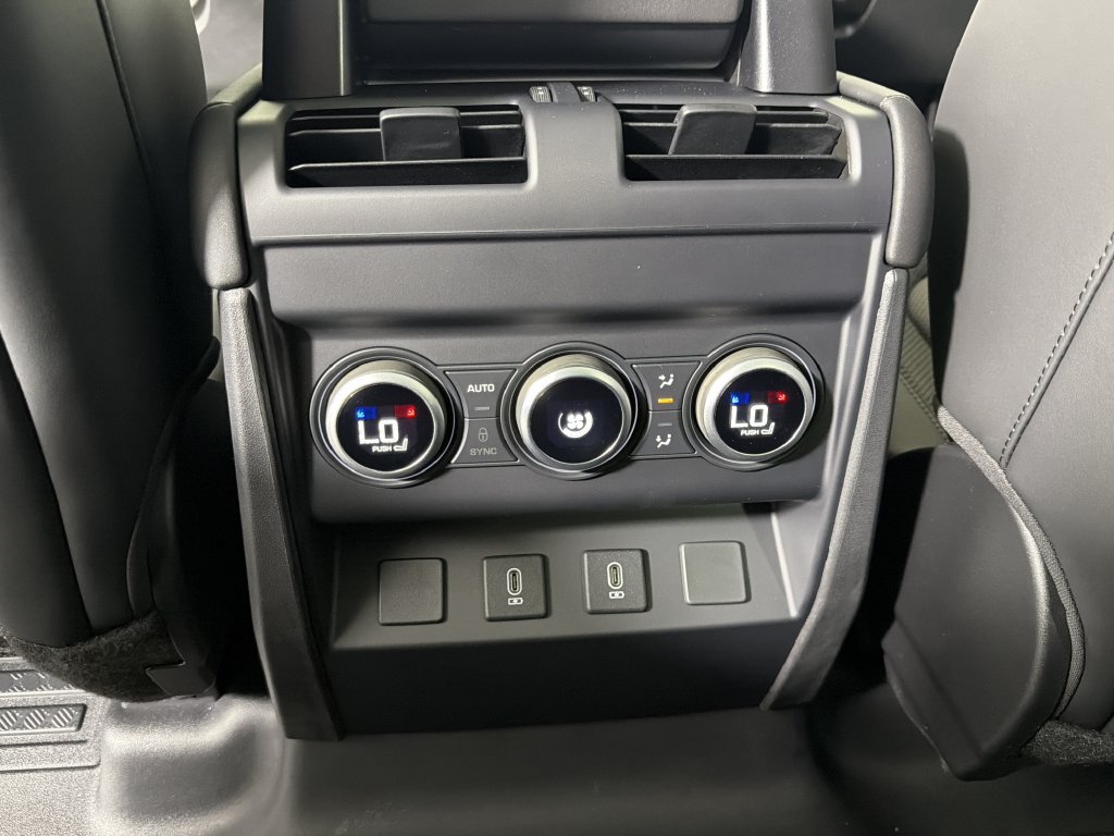 New 2026 Land Rover Defender 110 S AWD/4WD image 30