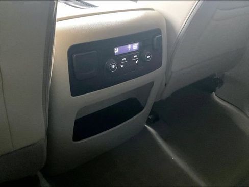 Used 2019 GMC Yukon Denali w/ Denali Ultimate Package image 10