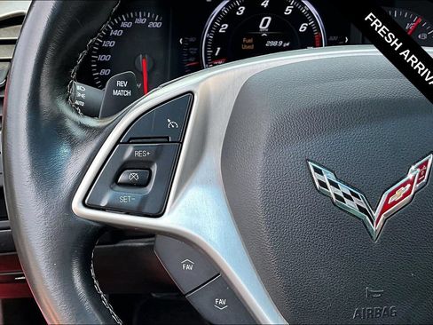 Used 2015 Chevrolet Corvette Stingray Coupe RWD image 11