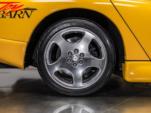 Used 2001 Dodge Viper GTS RWD image 18
