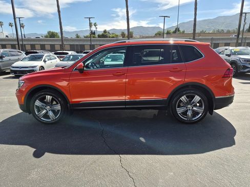 Used 2019 Volkswagen Tiguan SEL Premium w/ 3rd Row Seat Package image 4