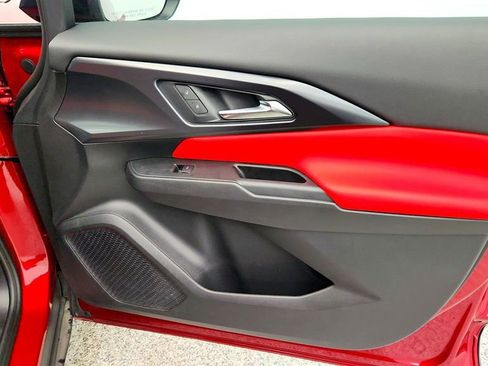 Used 2025 Chevrolet Equinox EV RS image 25