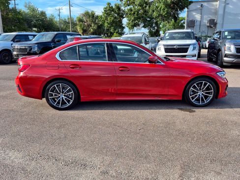 Used 2021 BMW 330i Sedan w/ Convenience Package RWD image 9