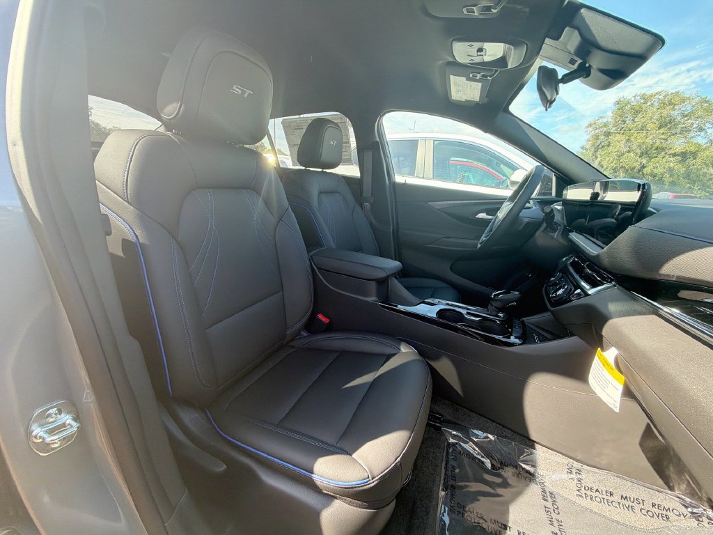 New 2026 Buick Envista Sport Touring w/ Convenience I Package FWD image 11