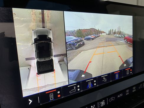 New 2025 GMC Hummer EV 3X image 30