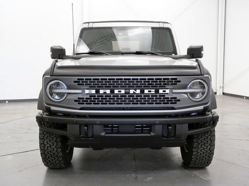 Used 2022 Ford Bronco Badlands AWD/4WD image 2