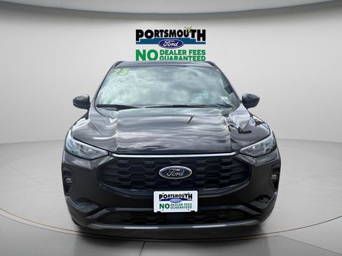 Used 2025 Ford Escape ST-Line Elite w/ Premium Technology Package AWD/4WD image 10