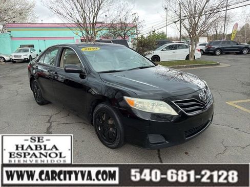 Used 2010 Toyota Camry FWD image 1
