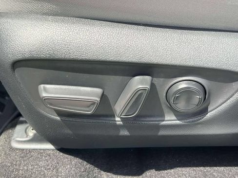 Used 2025 Toyota RAV4 XLE w/ Convenience Package AWD/4WD image 20