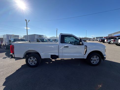 New 2026 Ford F350 XLT RWD image 11