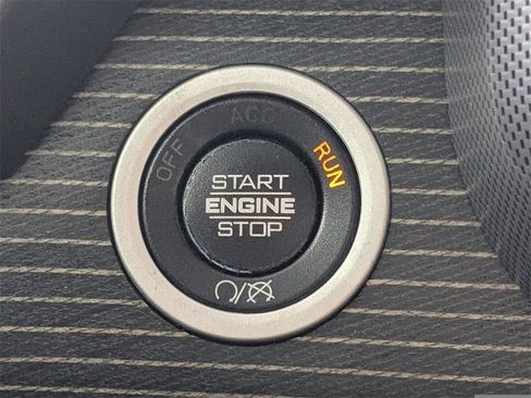 Used 2020 RAM 2500 Limited image 34