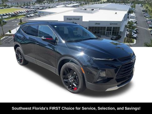 Used 2022 Chevrolet Blazer LT w/ Redline Edition FWD image 2