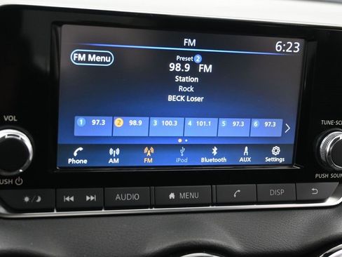 Certified 2025 Nissan Sentra S image 9