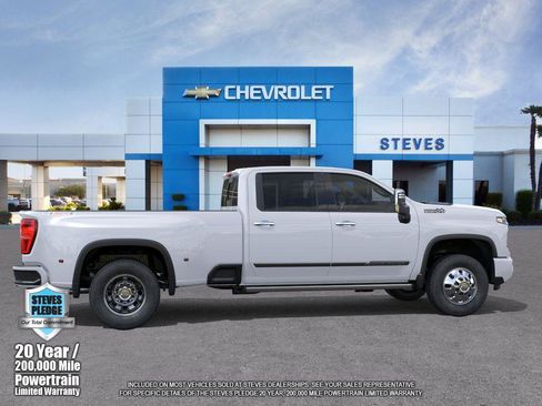 New 2026 Chevrolet Silverado 3500 High Country w/ High Country Premium Package AWD/4WD image 5