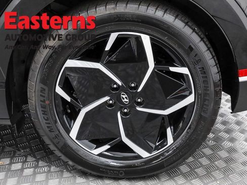 Used 2023 Hyundai Ioniq 5 SEL image 33