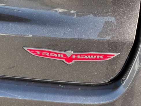 Used 2022 Jeep Compass Trailhawk w/ Trailhawk Convenience Group image 23