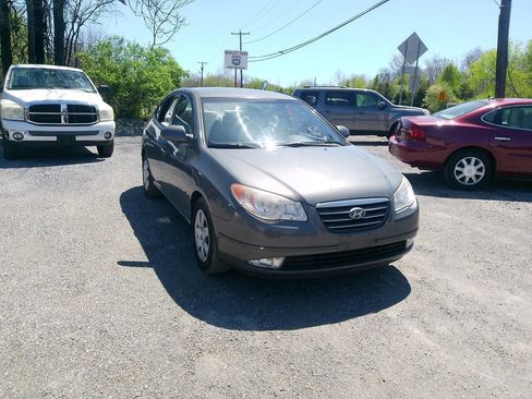 Used 2009 Hyundai Elantra GLS w/ Popular Equipment Pkg 2 FWD image 3