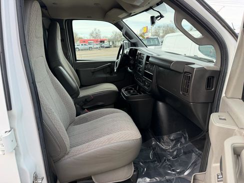 Used 2020 Chevrolet Express 2500 Extended w/ Communications Package image 28