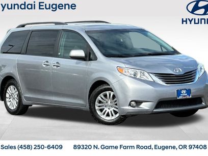 Used 2016 Toyota Sienna XLE