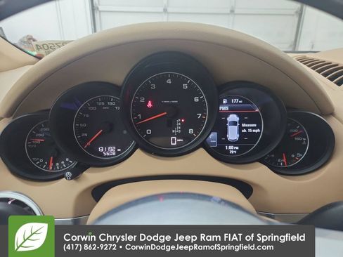 Used 2016 Porsche Cayenne AWD/4WD image 15