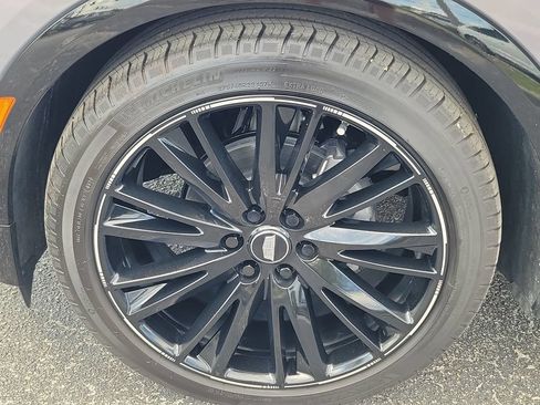 Used 2024 Cadillac Lyriq Sport AWD/4WD image 7