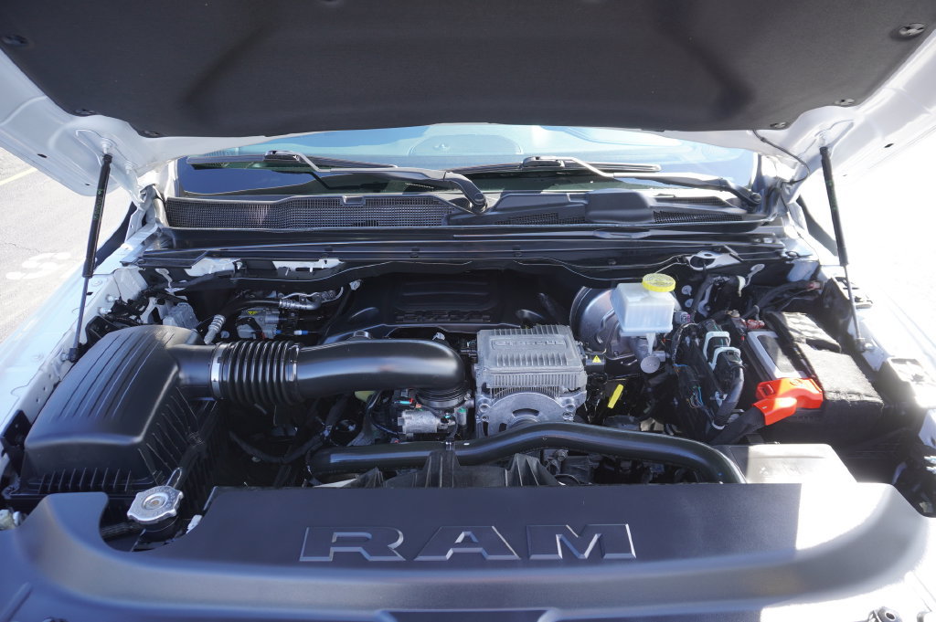 Used 2023 RAM 1500 Laramie AWD/4WD image 31
