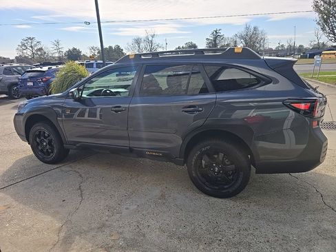 Used 2023 Subaru Outback Wilderness image 6