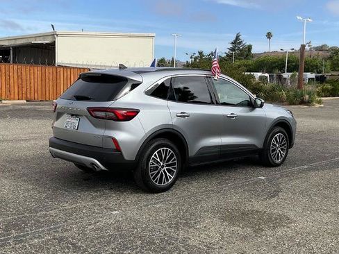 Certified 2024 Ford Escape SE FWD image 5