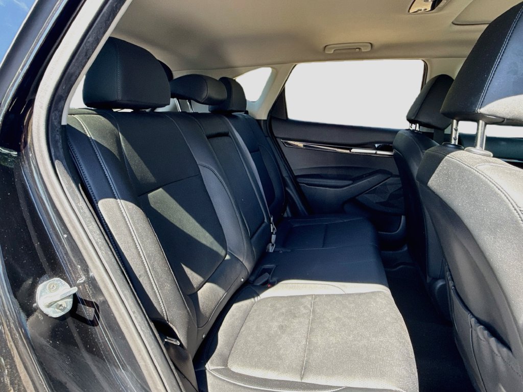 Used 2023 Kia Seltos SX w/ SX Sunroof Package AWD/4WD image 30