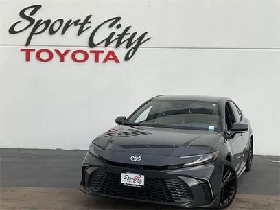 Used 2025 Toyota Camry SE