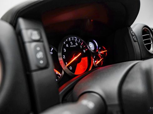 Used 2009 Nissan GT-R Premium image 38