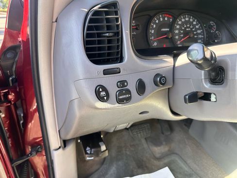 Used 2006 Toyota Tundra SR5 AWD/4WD image 16