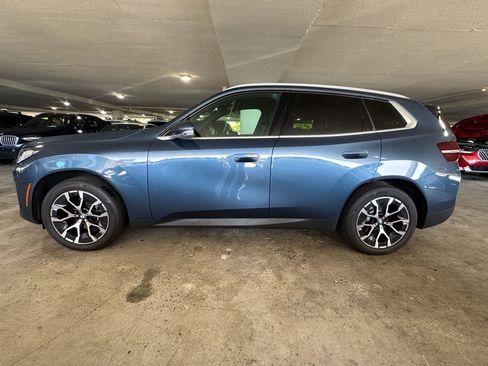Used 2026 BMW X3 xDrive30i AWD/4WD image 2
