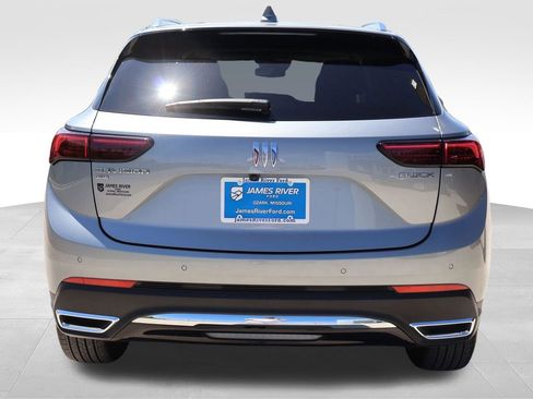 Used 2025 Buick Envision Preferred AWD/4WD image 4