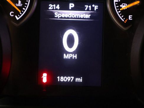 Certified 2024 Jeep Wrangler Willys image 46