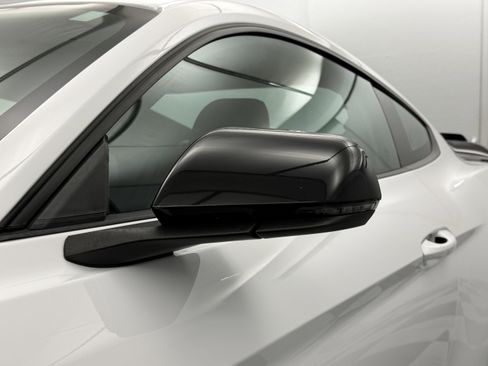 Used 2017 Ford Mustang Shelby GT350 image 37