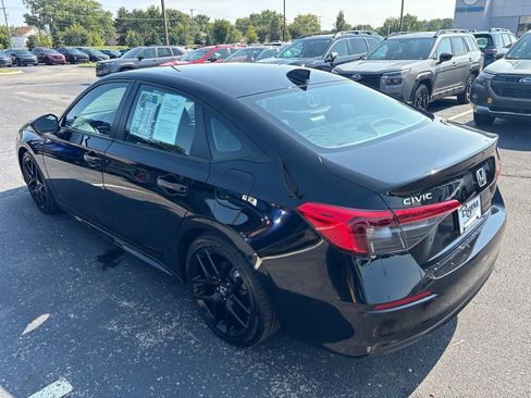 Used 2024 Honda Civic Sport image 5