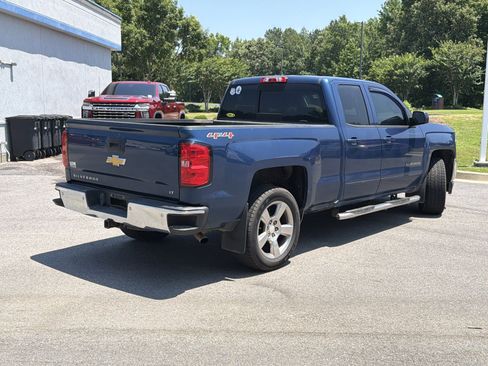 Used 2017 Chevrolet Silverado 1500 LT w/ All Star Edition AWD/4WD image 12