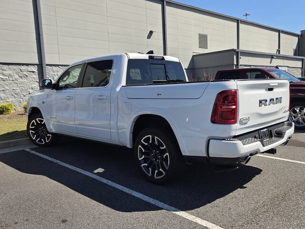 Used 2026 RAM 1500 Limited AWD/4WD image 3