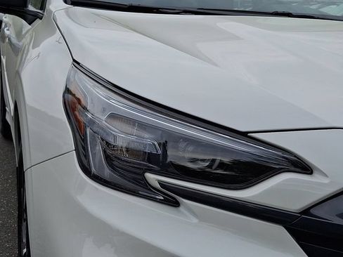 Certified 2025 Subaru Legacy AWD/4WD image 9