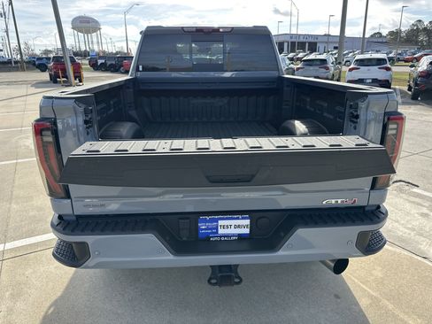 Used 2024 GMC Sierra 2500 AT4 w/ AT4 Premium Plus Package image 20