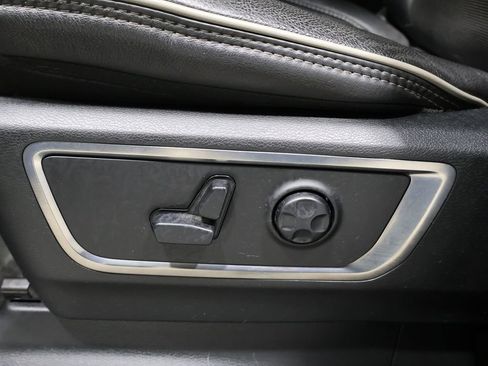 Certified 2020 RAM 1500 Limited image 11