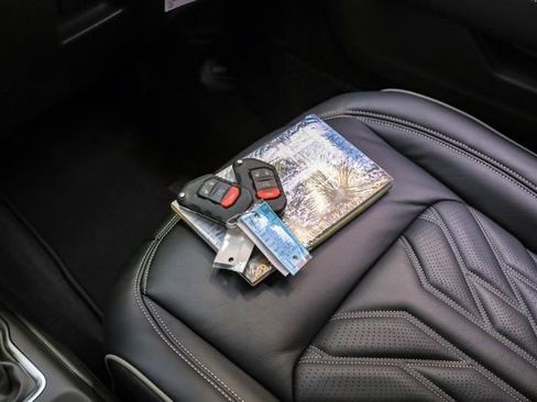 Used 2024 Jeep Wrangler Unlimited Rubicon 392 image 96