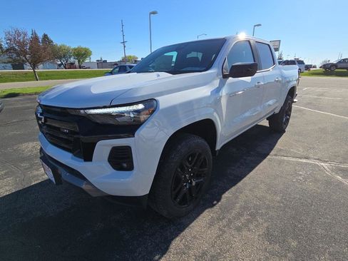 New 2025 Chevrolet Colorado Z71 w/ Z71 Convenience Package 2 image 1
